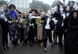 001033_00000692710-8401593