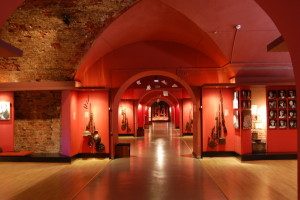 2-d0add0bad181d0bfd0bed0b7d0b8d186d0b8d18f-d09cd183d0b7d0b5d18f-d0bed0b1d0bed180d0bed0bdd18b-300x200-3334830